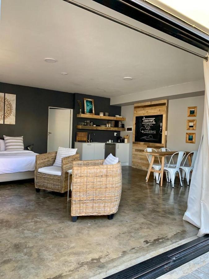 Lower Point Surf Studio 2 Jeffreys Bay Exterior foto